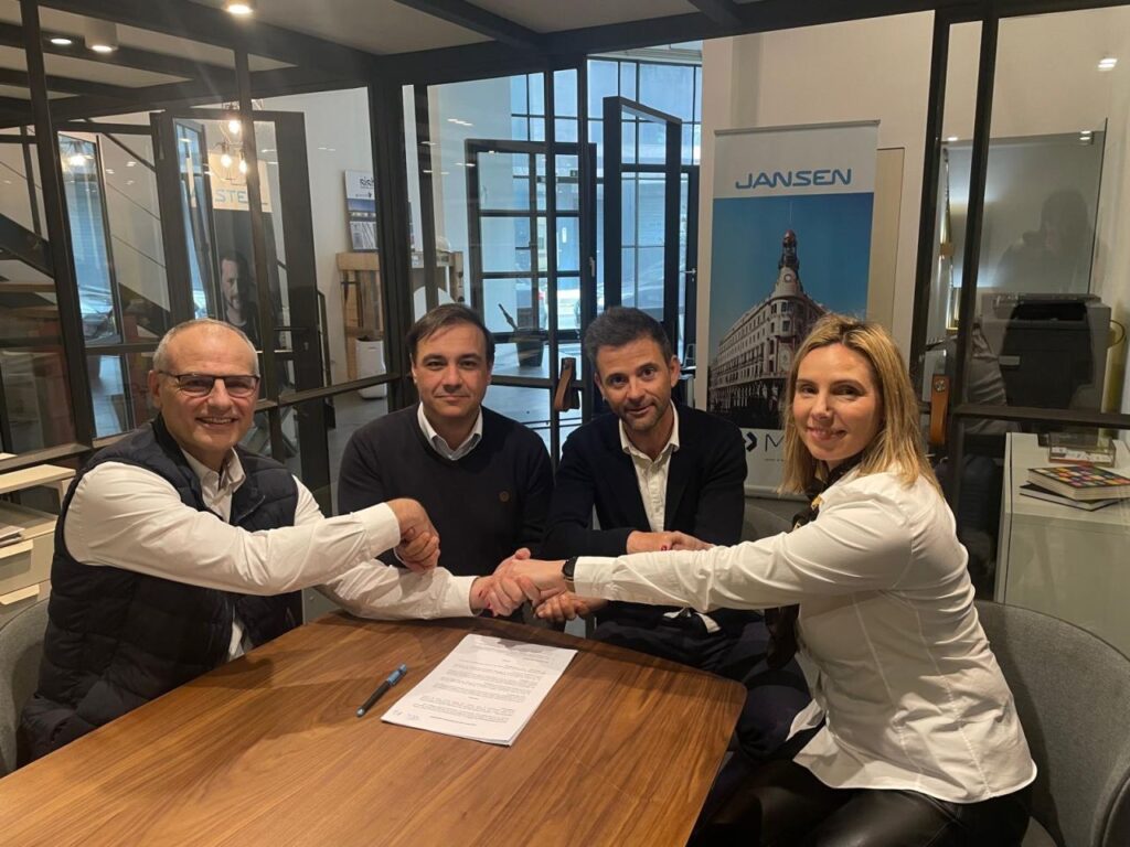 “Aperto de mão” entre A Metalco Arquitectura e a Sisbauten